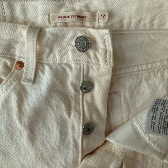 Rare Levi’s WEDGIE STRAIGHT FIT WOMEN'S In the Peach 🍑 Jeans Women’s size 27 - Picture 9 of 16